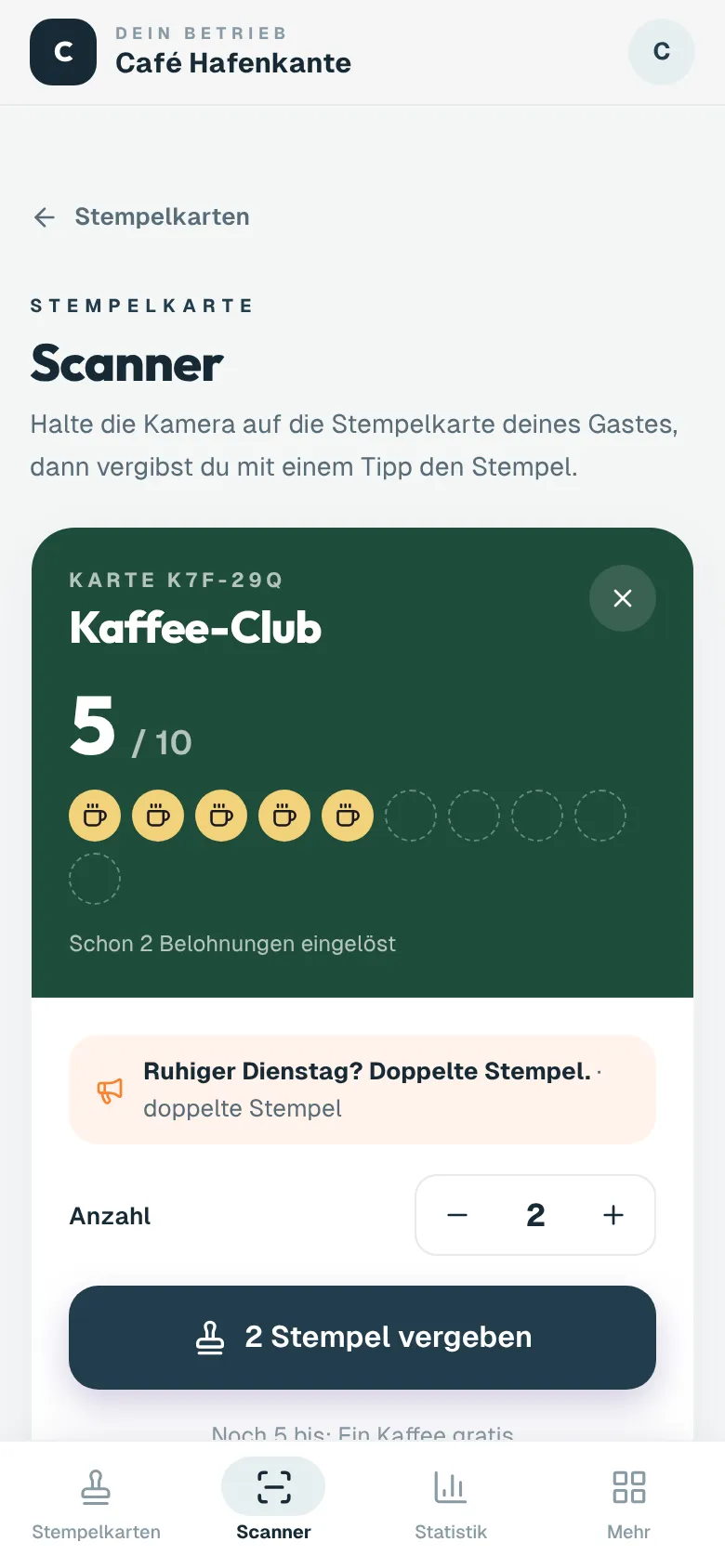 Der Scanner an der Theke: Karte erkannt, Stempel vergeben